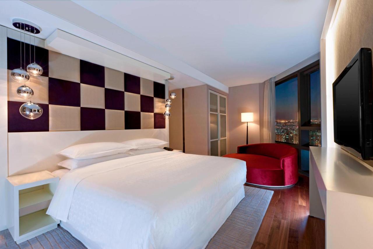 Gimpo Sheraton Seoul D Cube City Hotel מראה חיצוני תמונה